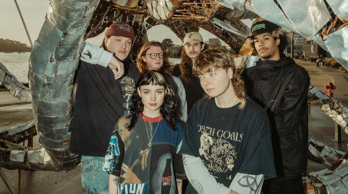 Image de l'artiste KNIVES + BODY HORROR