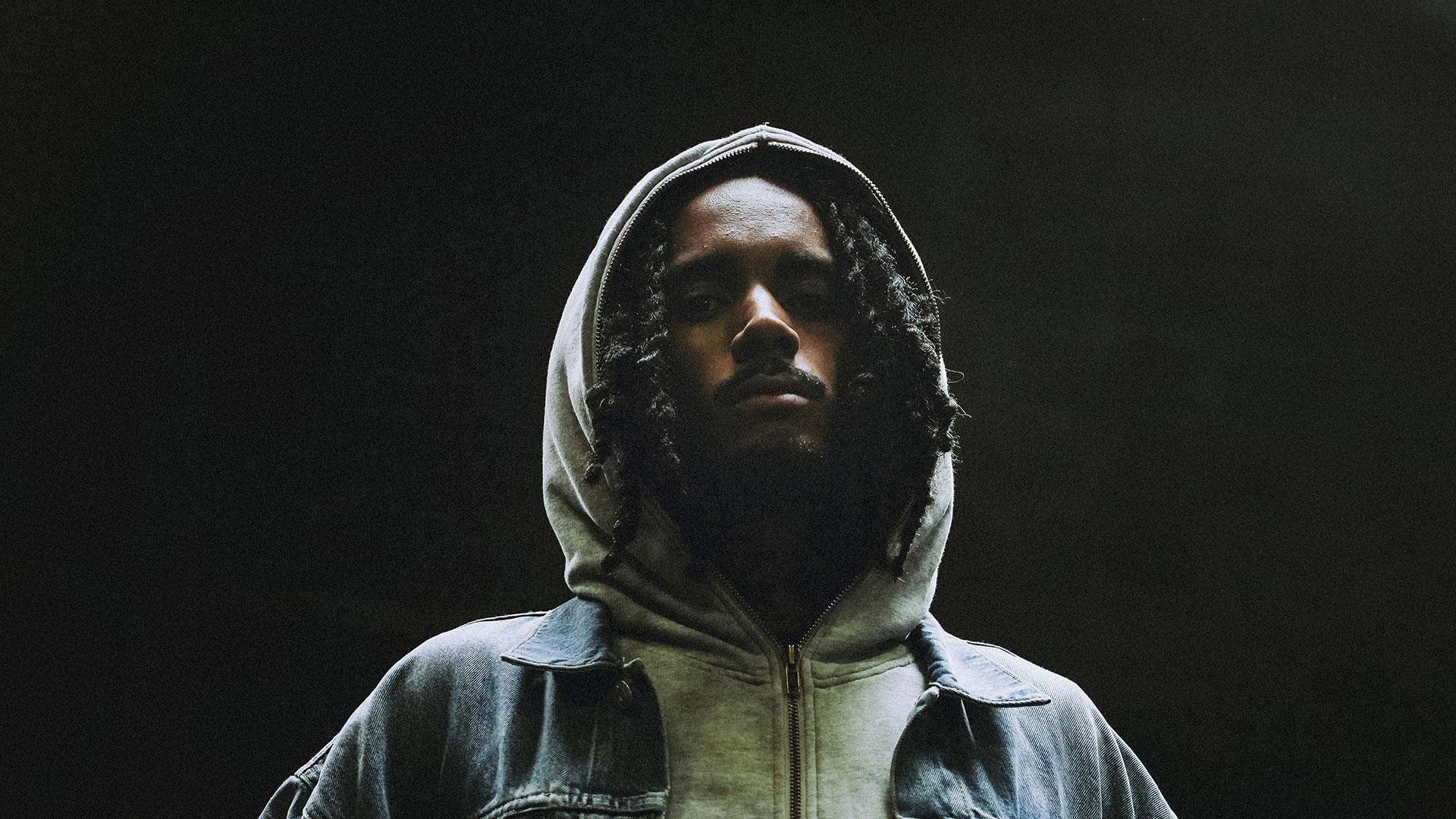 Image de l'artiste YVNNIS + 1ère partie